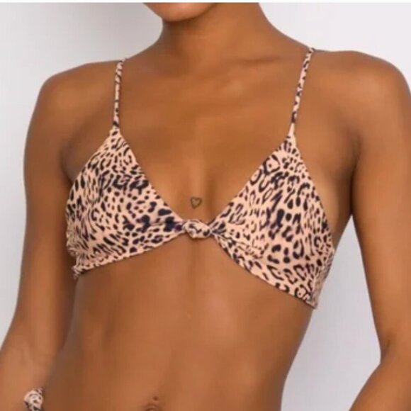 Skatie 'Sarah' Bikini Top in DUME - Picture 1 of 4
